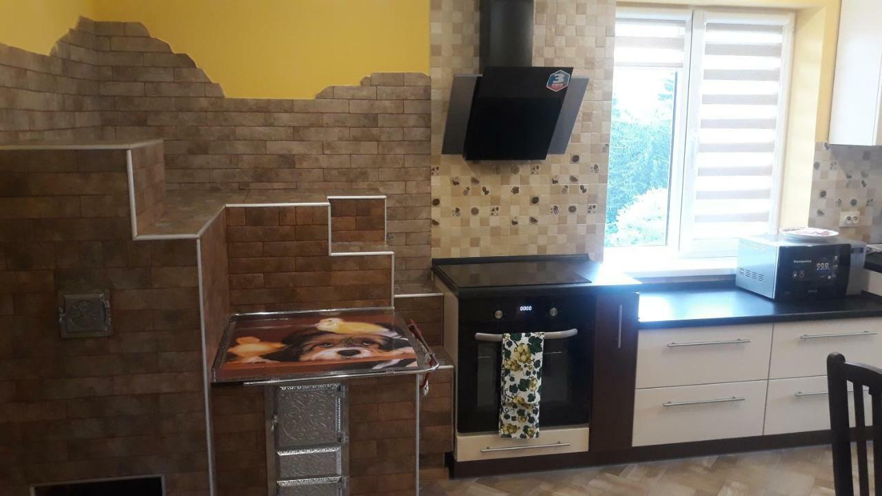 Bee House Поляниця Апартаменти バコヴェル エクステリア 写真