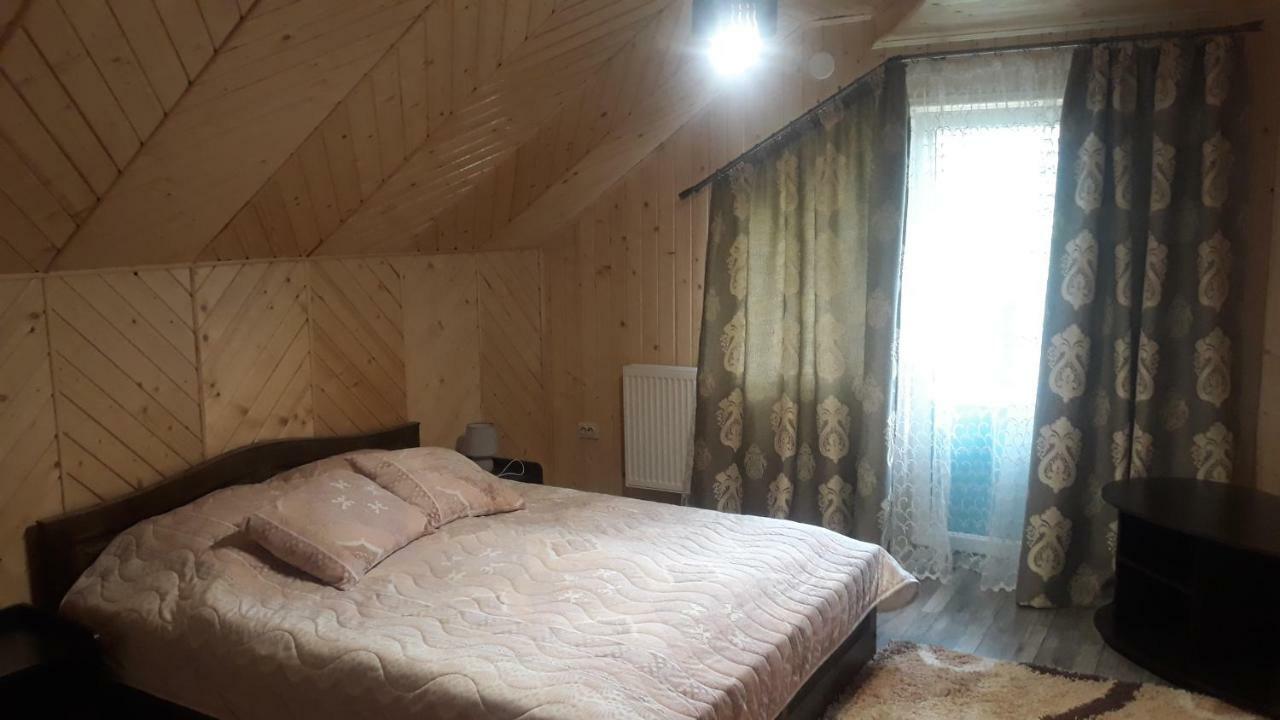 Bee House Поляниця Апартаменти バコヴェル エクステリア 写真